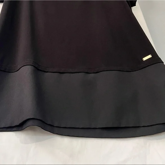 Calvin Klein Black Tunic Style Top Women’s Size Medium - Picture 2 of 5